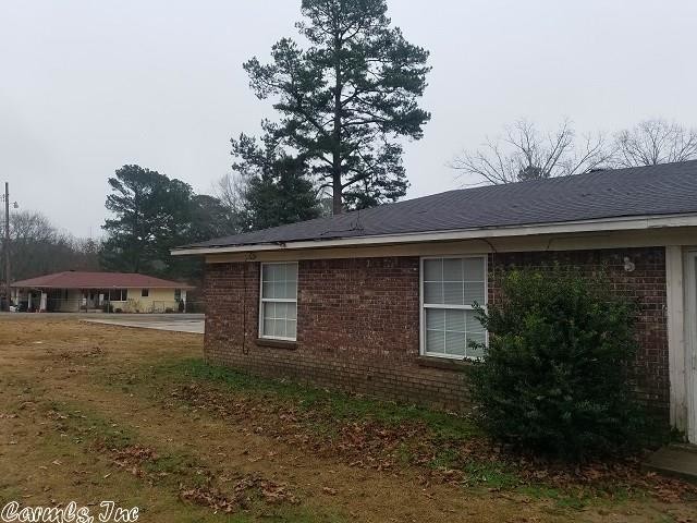 Building Photo - 4003 Bruno Rd