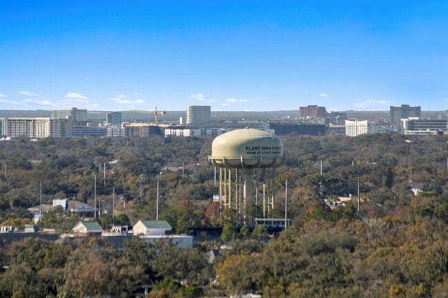 Building Photo - 3101 Bayshore Blvd