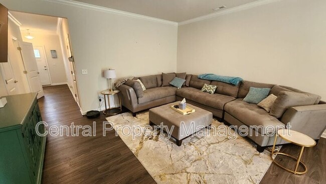 Building Photo - 322 Hunt Glenn Ct