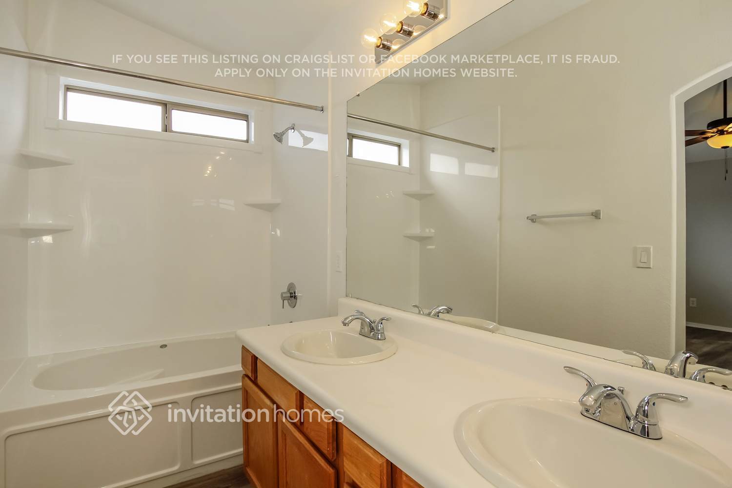 Building Photo - 15927 W Tasha Dr