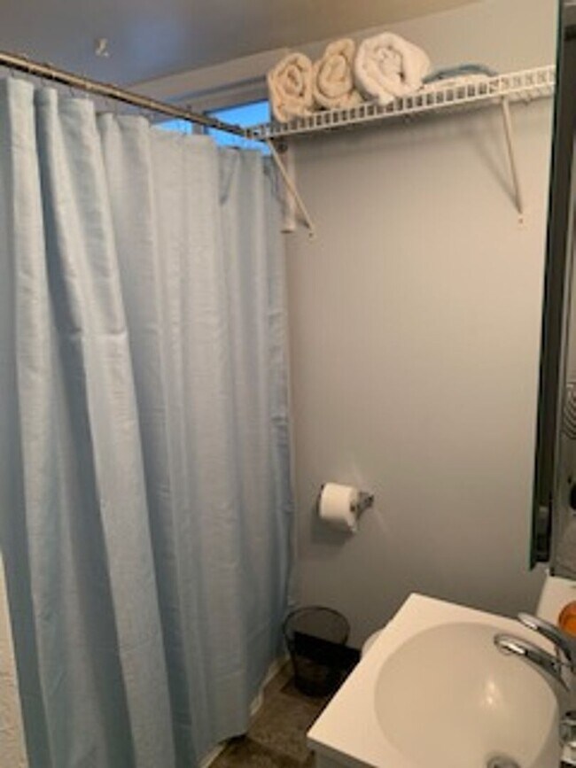 Building Photo - 732 Avenue F