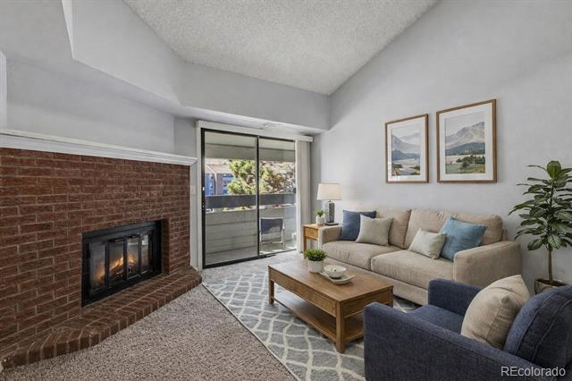 Building Photo - 14467 E 1st Dr