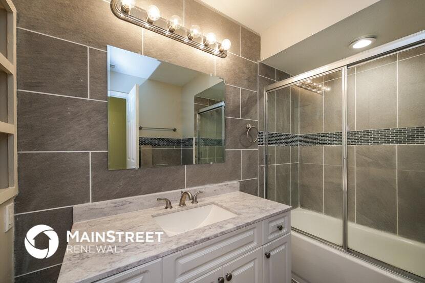 Building Photo - 4715 4th St W