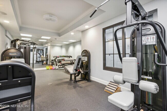 Building Photo - 1478 Riverplace Blvd