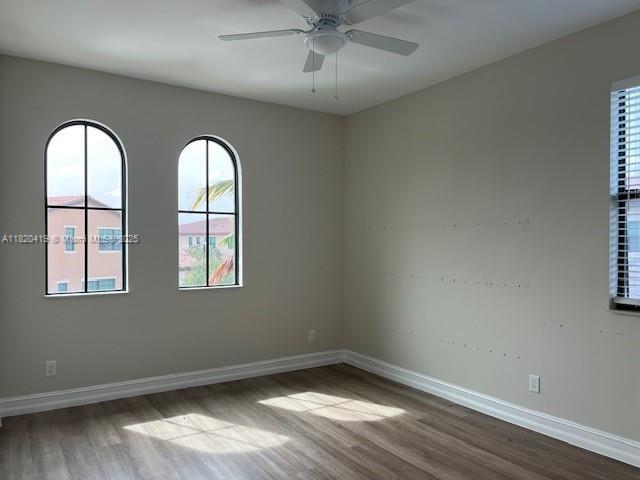 Building Photo - 9140 Meridian Dr E