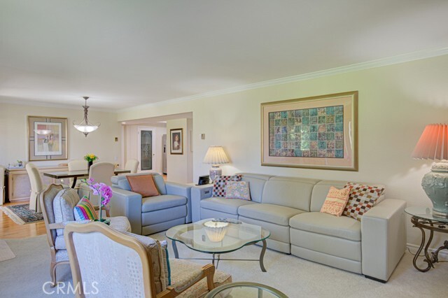 Building Photo - 5510 Paseo Del Lago W