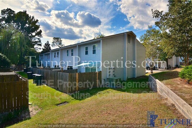 Building Photo - 308 Percival Rd