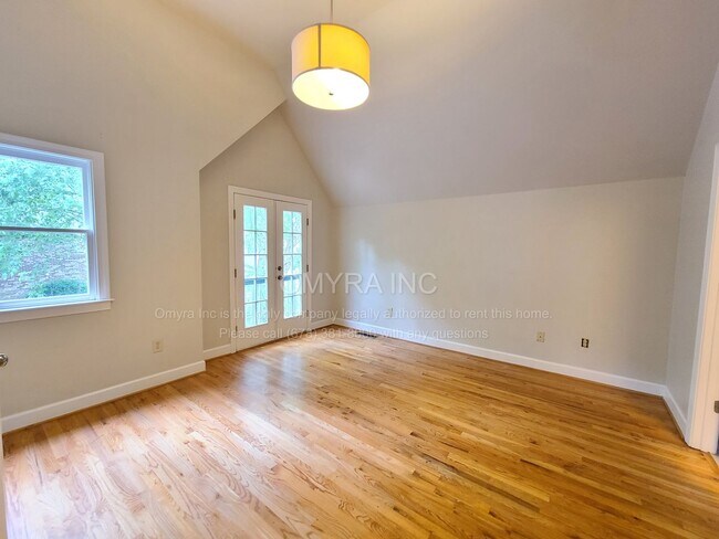 Building Photo - Gorgeous 4 Bedroom Home in Decatur!