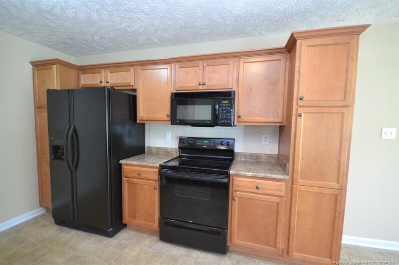Building Photo - 361 Americana Dr