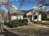 Building Photo - Charming 3-Bed / 2-Bath Home for Rent in B...