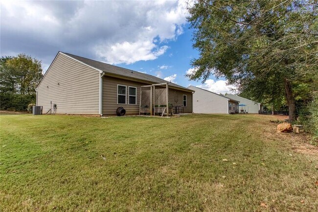 Building Photo - 24 Seattle Slew Way