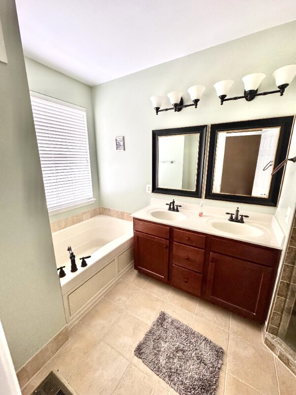 Building Photo - 43825 Hickory Corner Terrace