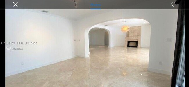 Building Photo - 100 S Prospect Dr