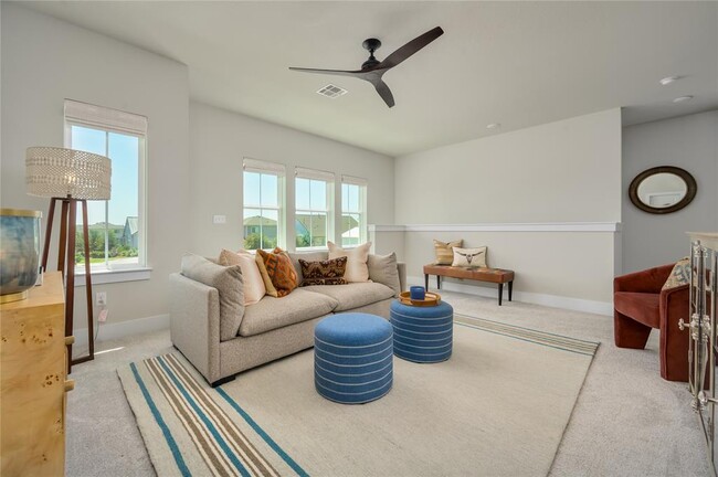 Building Photo - 142 Volterra Ln