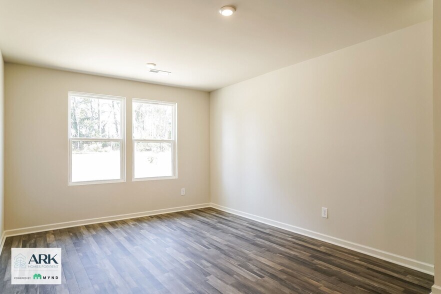 Building Photo - 314 Spencer Dr