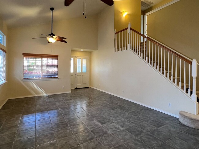 Building Photo - 4Bd/2.5Ba Single-Family Home at Kai Nui Co...