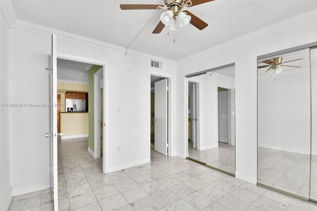 Building Photo - 11800 SW 18th St