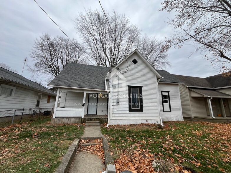 Primary Photo - 1320 Pearl St