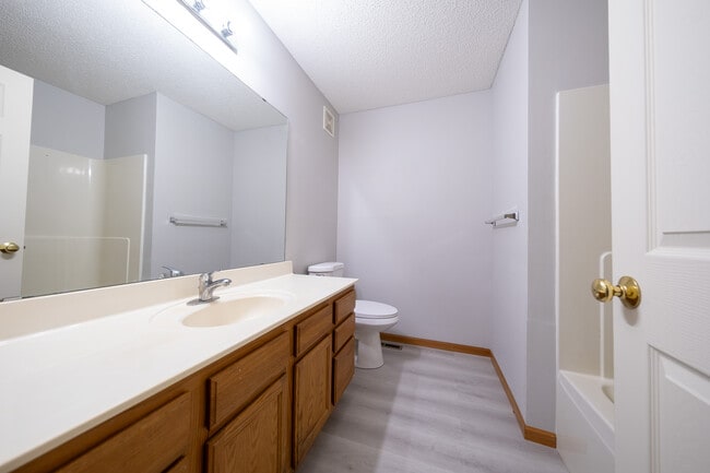 Building Photo - 15316 Founders Ln