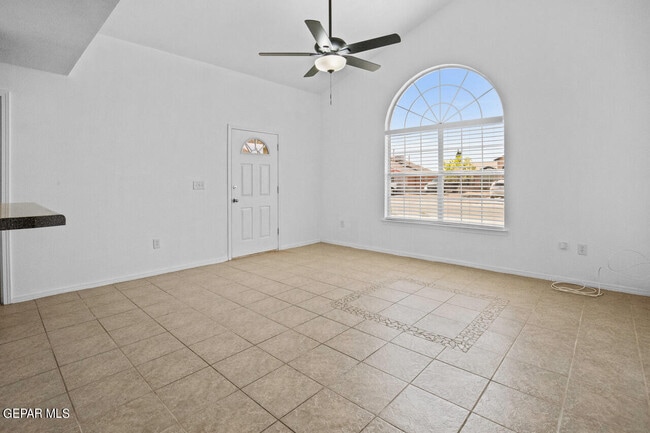 Building Photo - 14553 Desierto Bello Ave