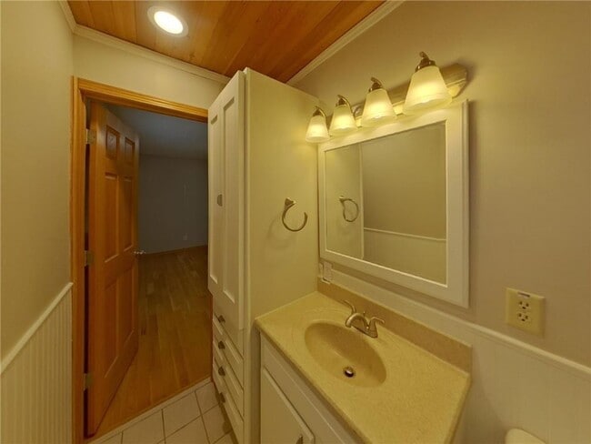 Building Photo - 2361 5th St NW