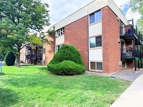 Building Photo - 5995 W Hampden Ave