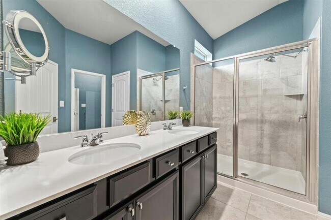 Building Photo - 416 Gabrielle Anne Dr
