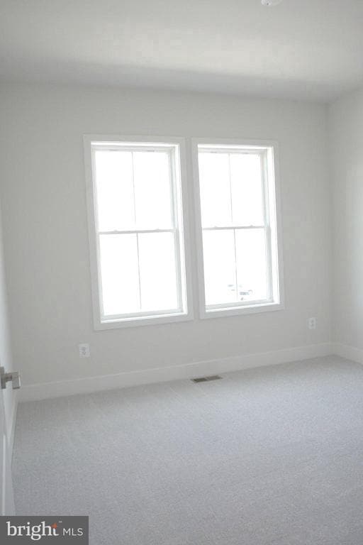 Building Photo - 129 Heyford Dr