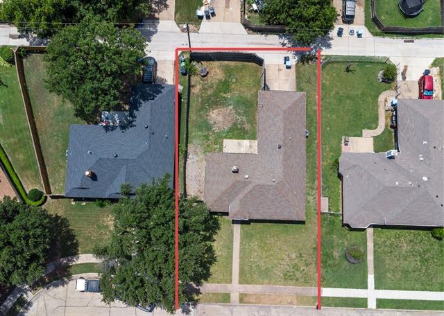 Building Photo - 2305 Windridge Ln