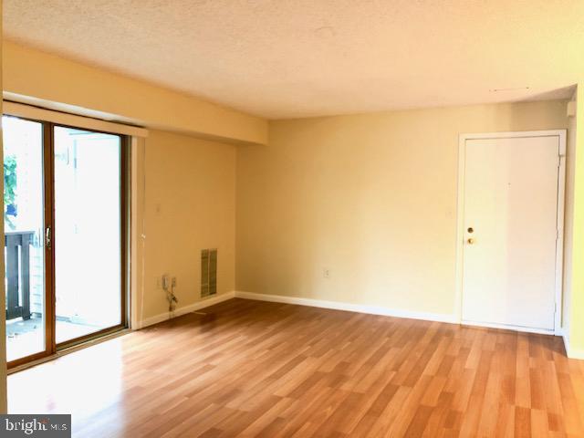 Building Photo - 513 Aspen Dr