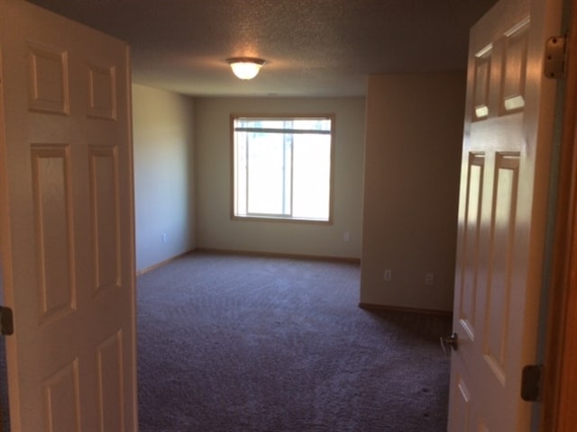 Building Photo - 9402 NE 87th Ct