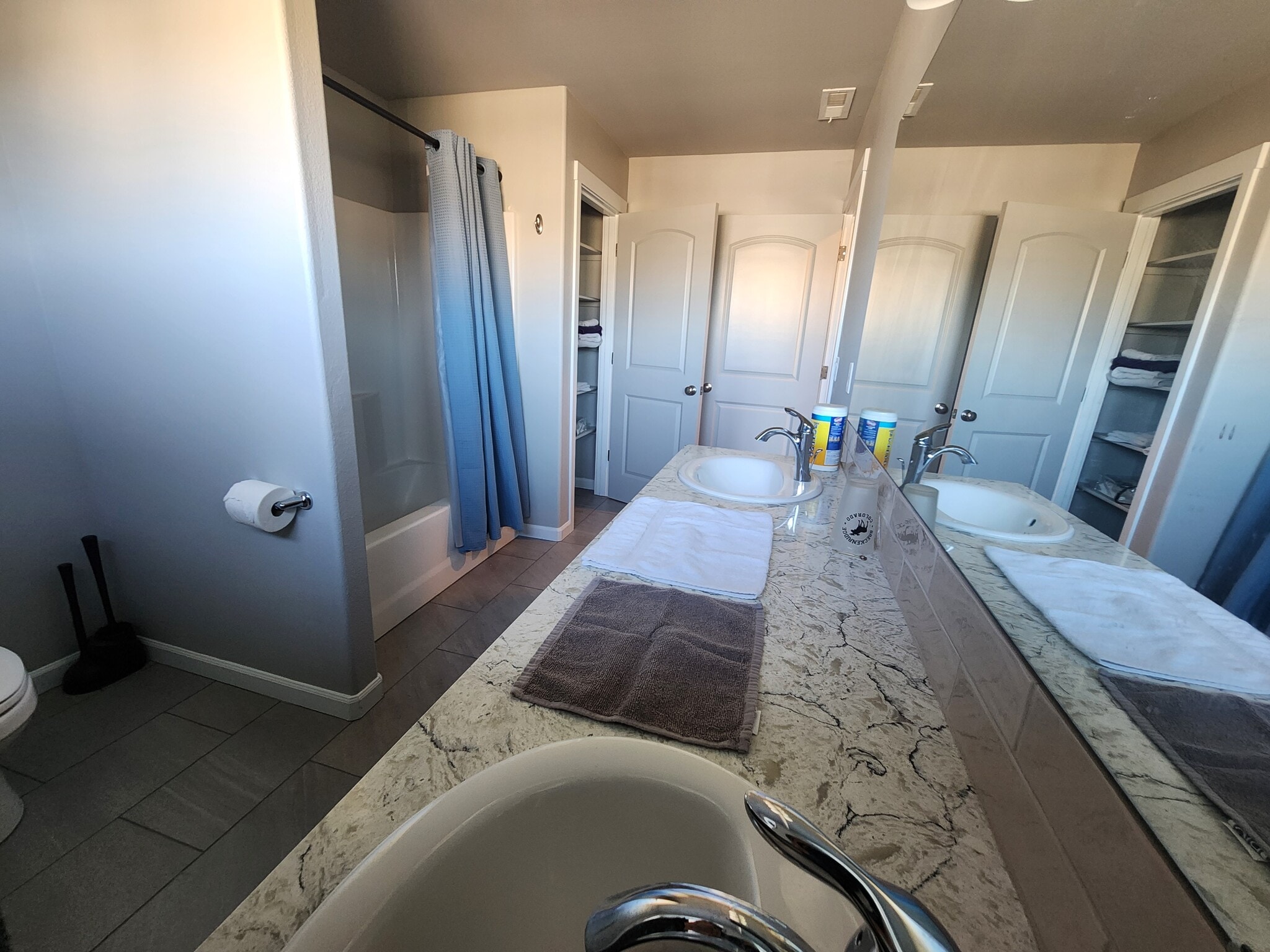 Upstairs shared bathroom - 10721 NE 109th St