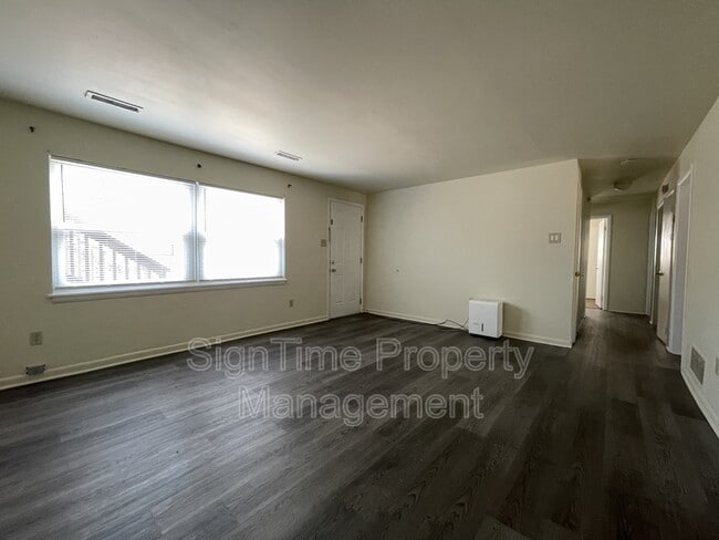 Building Photo - 310 Key Ave