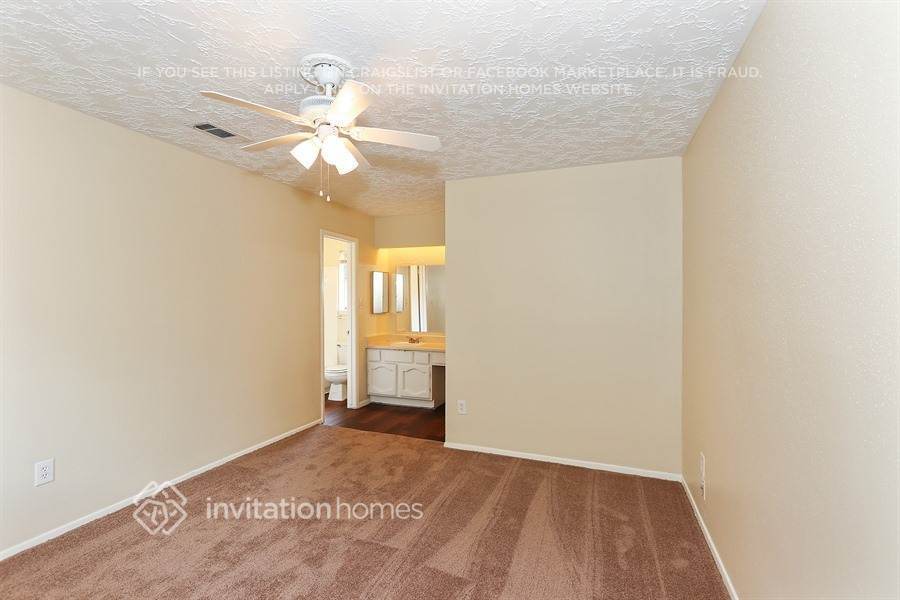 Building Photo - 5826 Walnutgate Dr