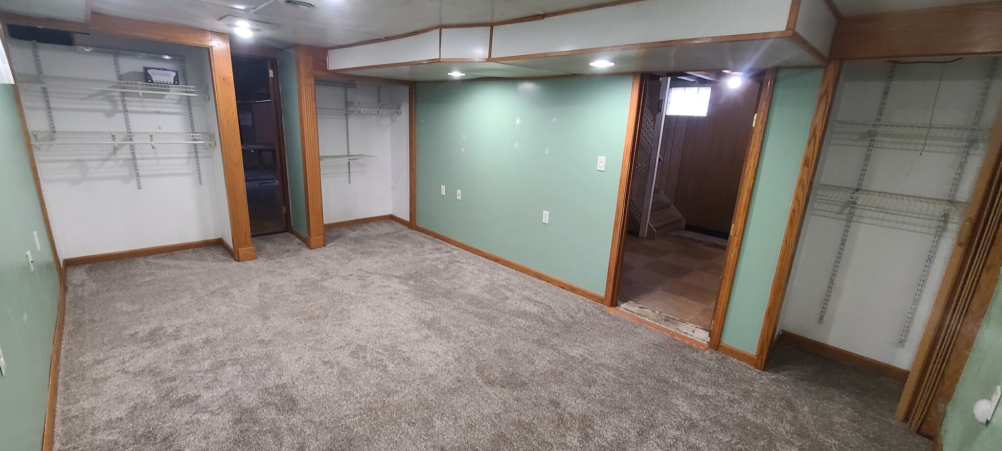 Building Photo - 297 Maylawn Ave