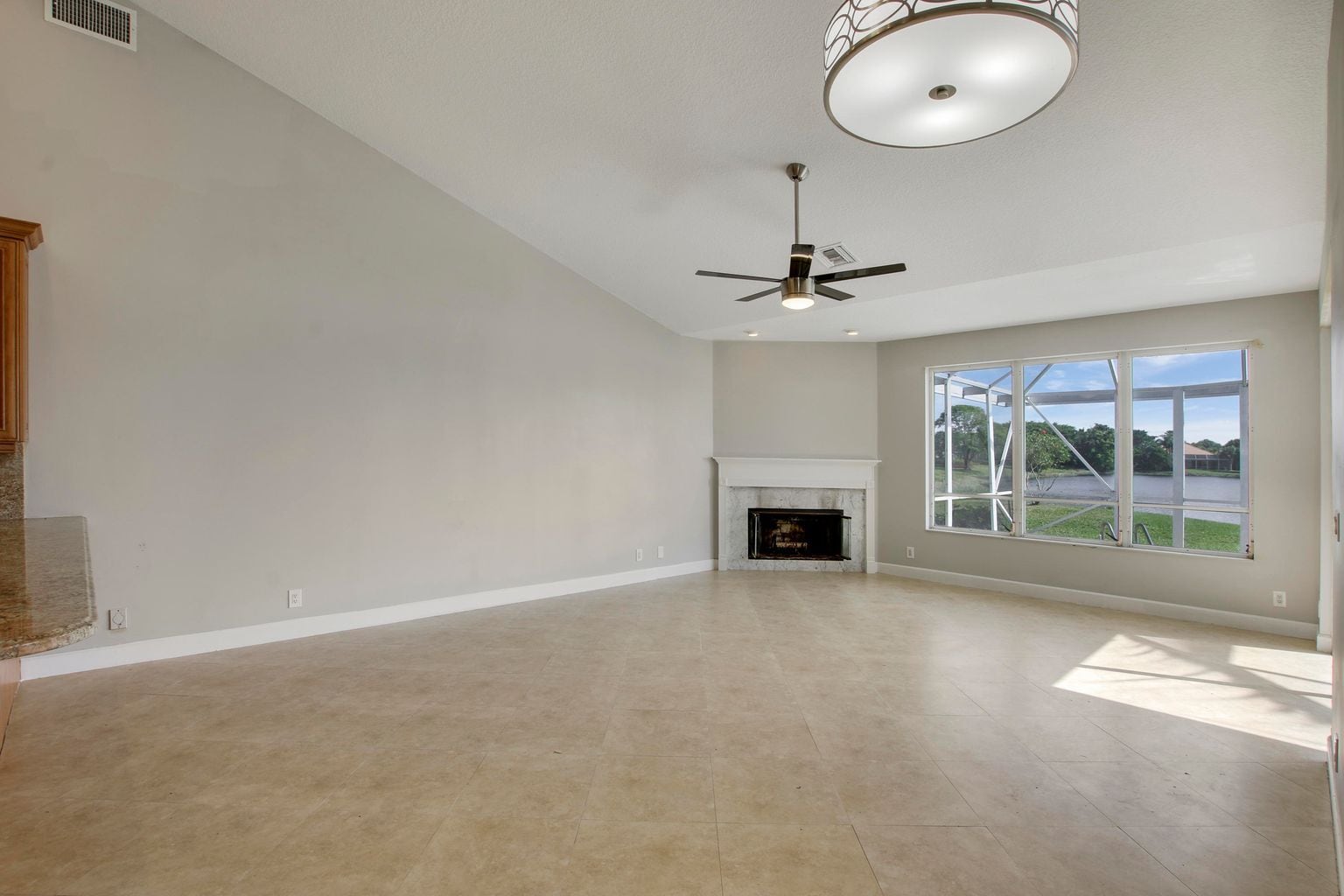 Building Photo - 139 Brookhaven Ct