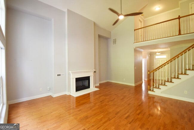 Building Photo - 204 Lenox Dr