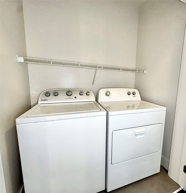 Building Photo - 3120 Smith St