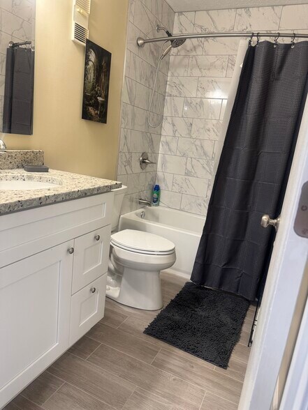 Full Bath - 413 Lenney Dr