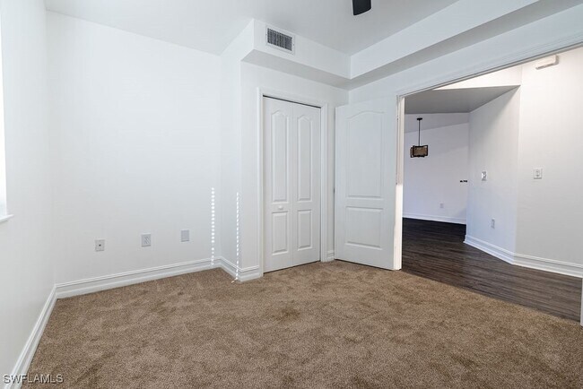 Building Photo - 7835 Regal Heron Cir