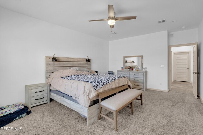 Building Photo - 12614 Amesbury Dr