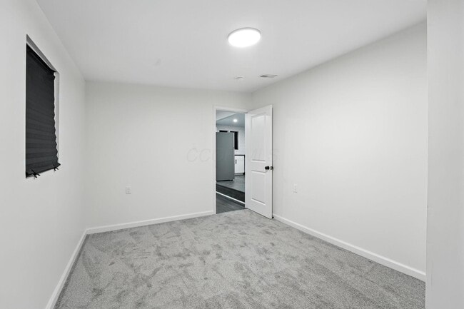 Building Photo - 354 Fernhill Ave