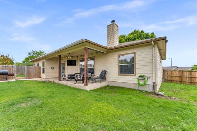 Building Photo - 102 Cailin Ct