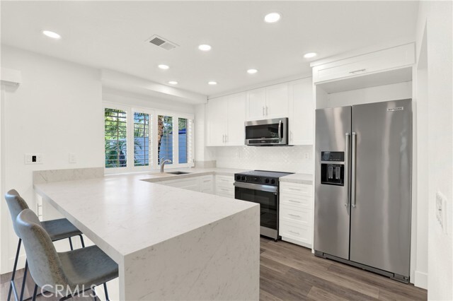 Building Photo - 2 Cormorant Cir