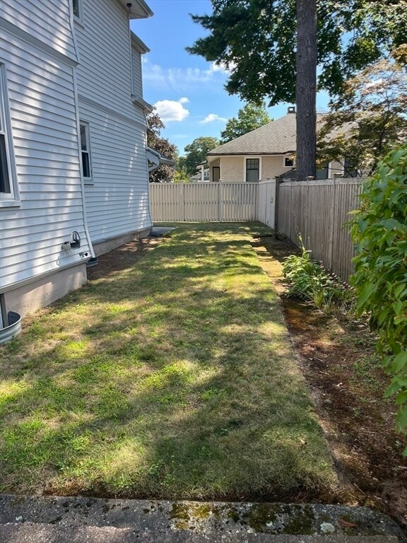 Building Photo - 49 Katherine Rd