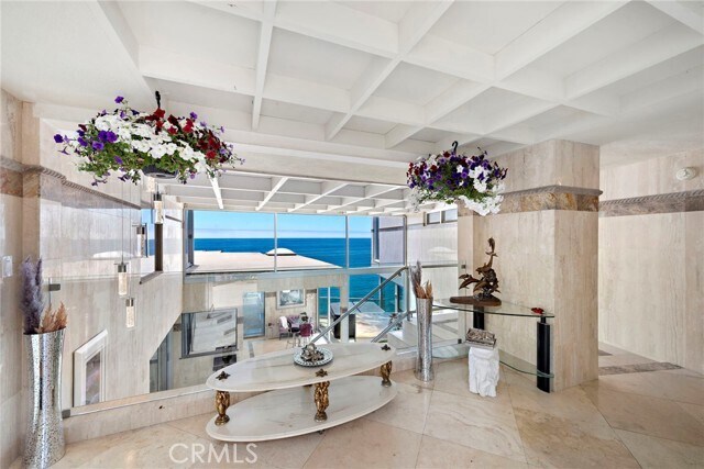 Building Photo - 31877 Circle Dr