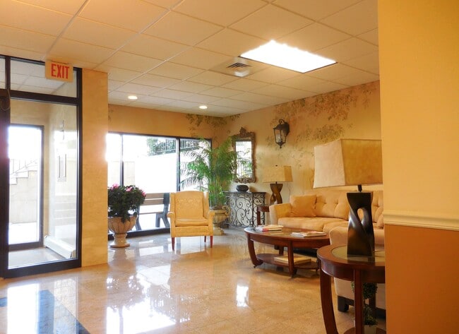 Lobby - 101 Jackson Ave