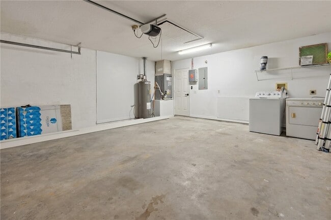 Building Photo - 1548 Barber St