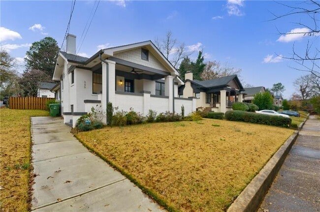 Building Photo - 349 Altoona Pl SW