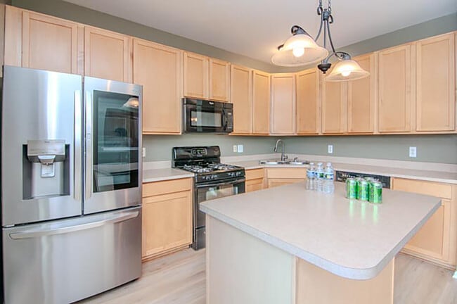 Building Photo - 448 Cherry Orchard Rd